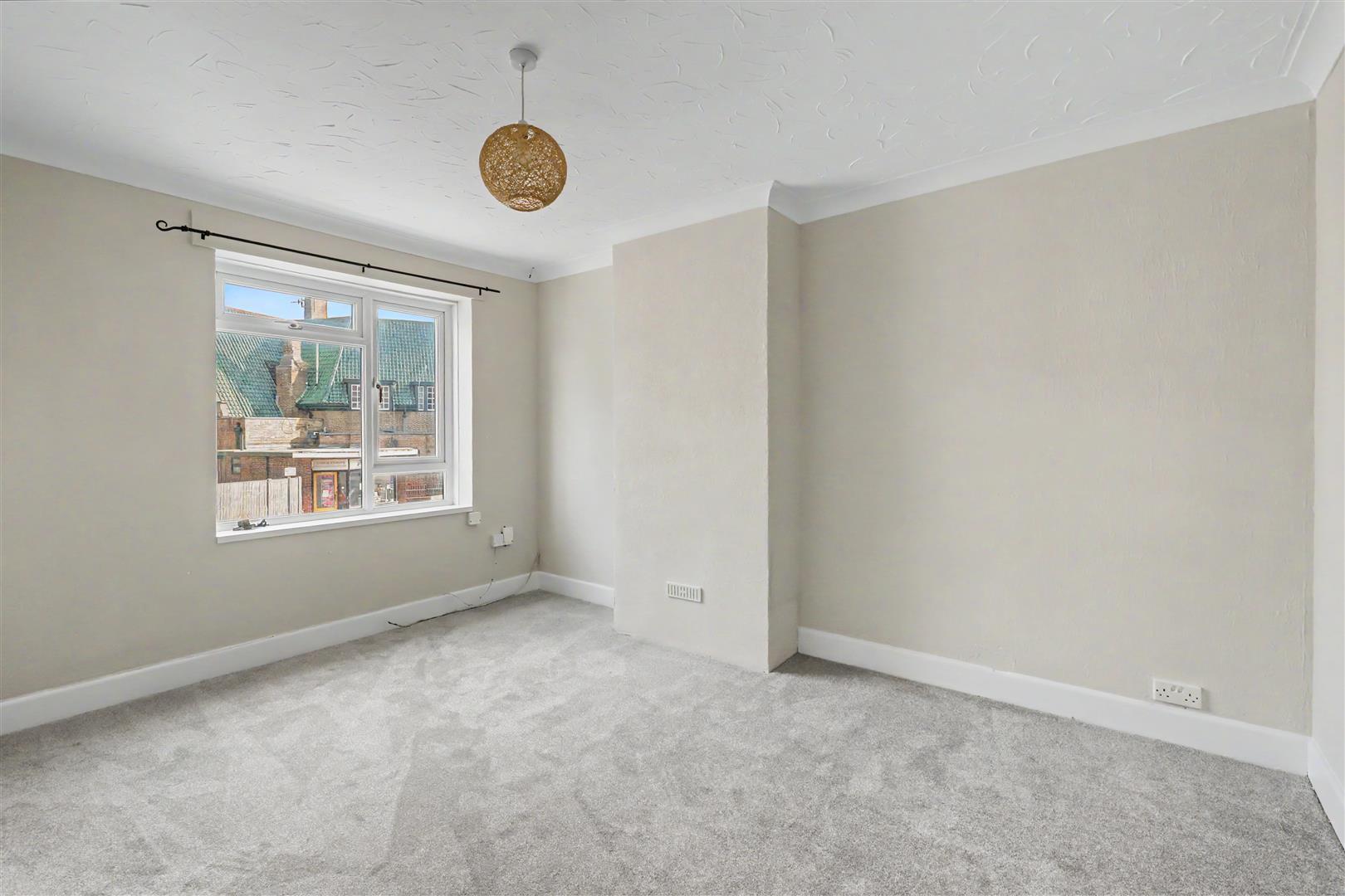 Flat | South Street, Lancing, West Sussex, BN15 | To Let